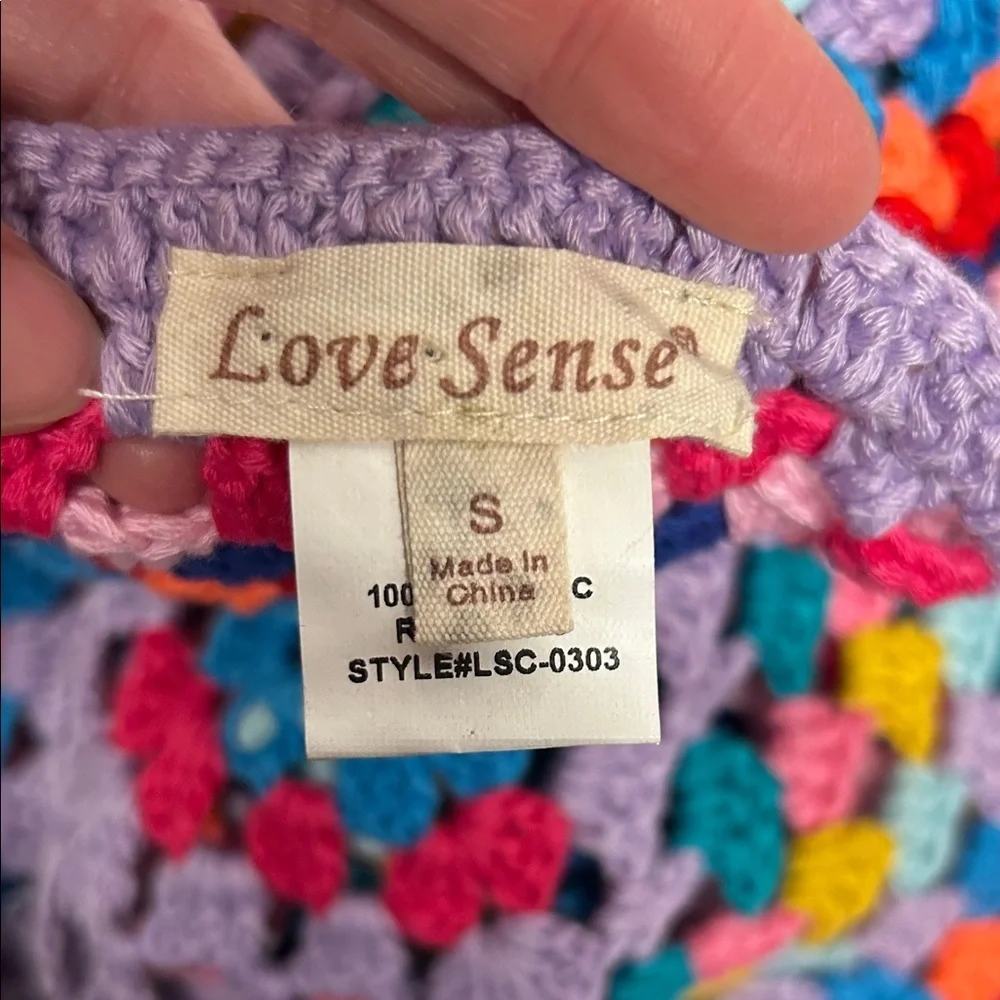 Love Sense vibrant crochet